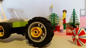 Photo of a car made of lego bricks